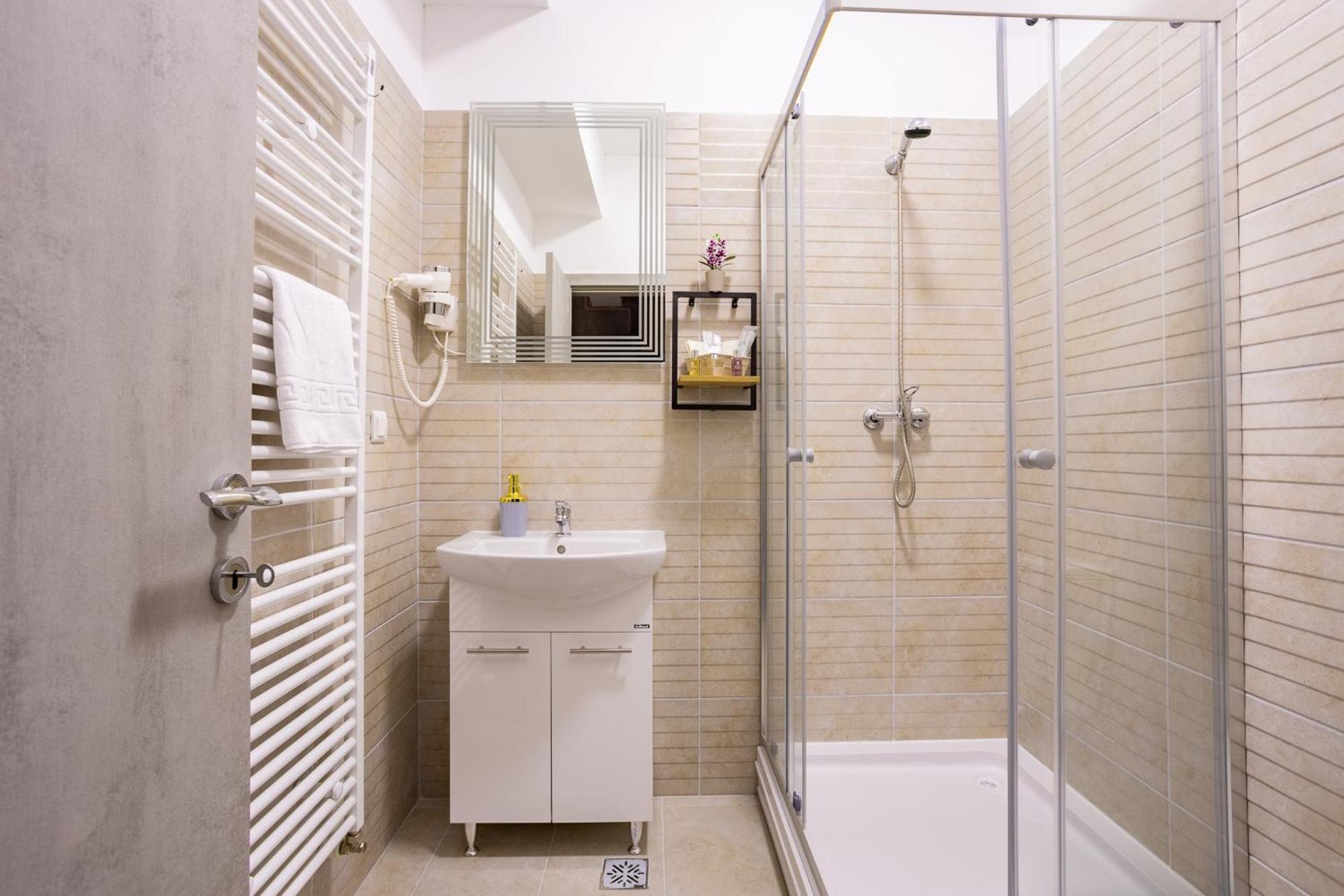 Appartement Smarald Wings 30 à Bucarest Extérieur photo